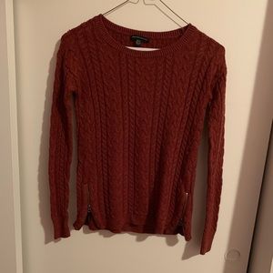 American Eagle Knit Sweater Top